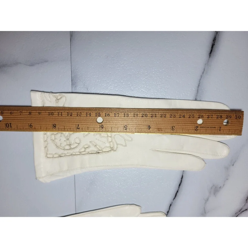 VTG Capretto Lavabile Ivory Cutout Leather Gloves Above Wrist Special Event Sz 7